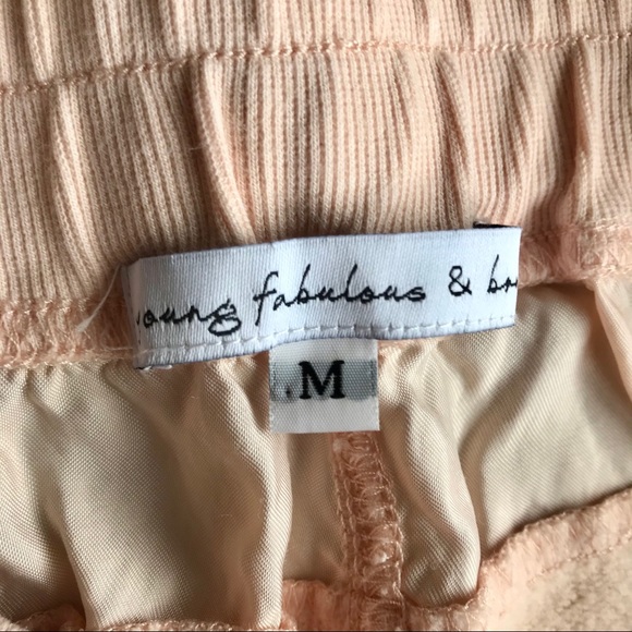 Young, Fabulous & Broke Peach Cropped Ankle Joggers Sweatpants Medium - Picture 5 of 9
